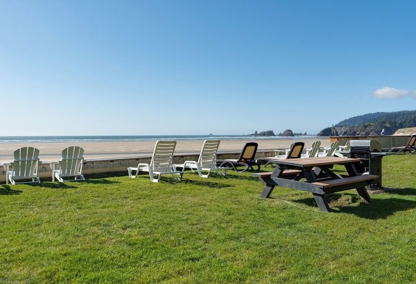 فندق على الطريق Schooner S Cove Inn