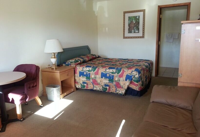 فندق على الطريق Shelton Inn