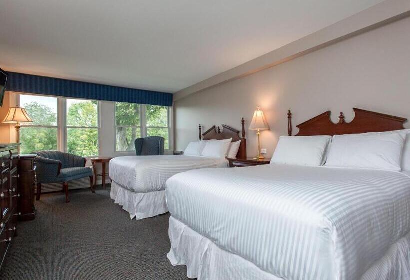 فندق على الطريق The Shire Woodstock