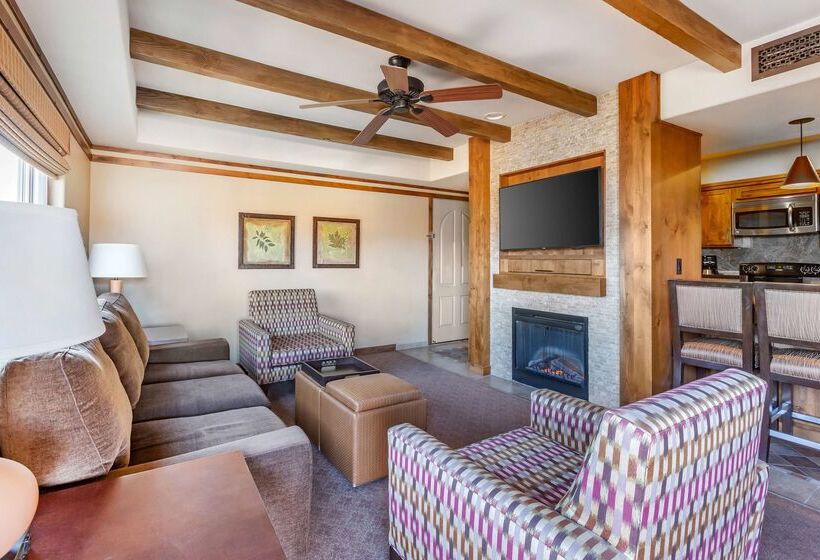 استراحتگاه Hilton Vacation Club Sedona Summit