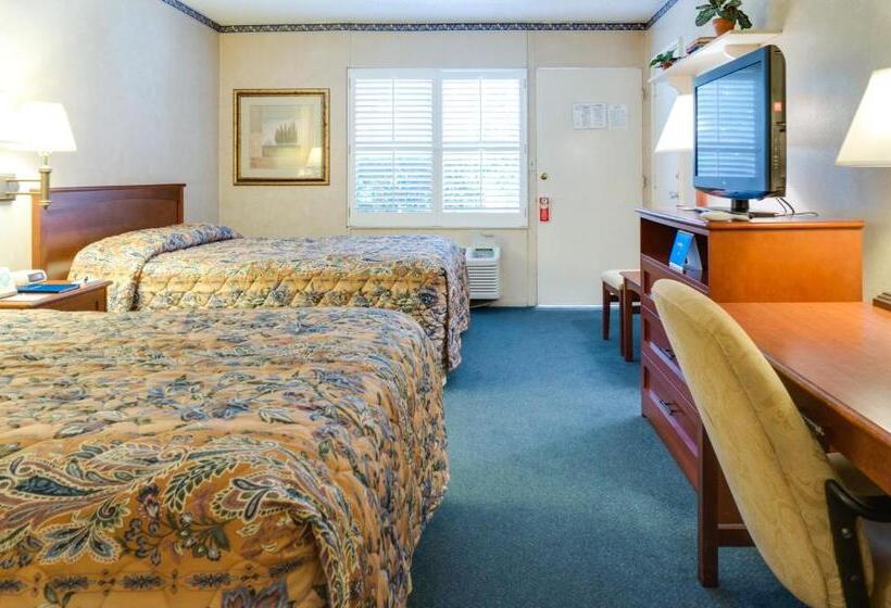 Saga Motor Hotel Pasadena