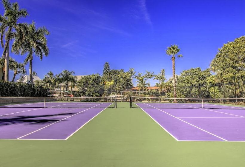 Sanibel Arms West Condominiums