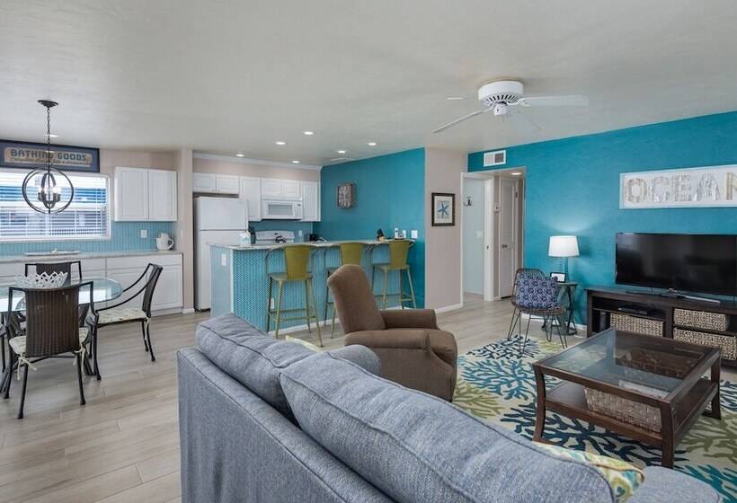 Sanibel Arms West Condominiums