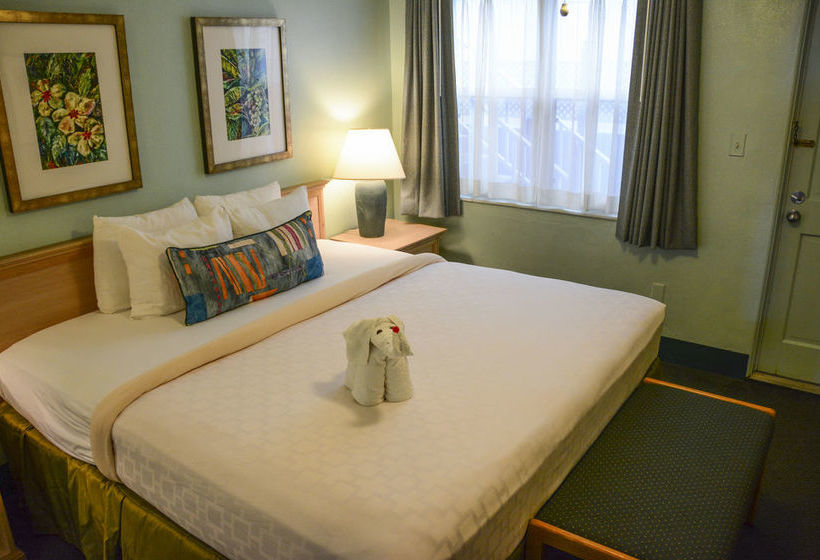 Sea Captain Resort on the Bay