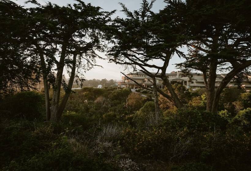 Seascape Beach Resort