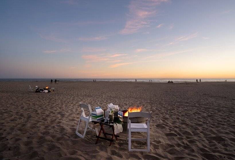 Seascape Beach Resort