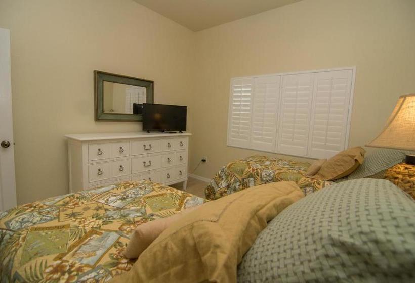 Shell Island Beach Club #7b