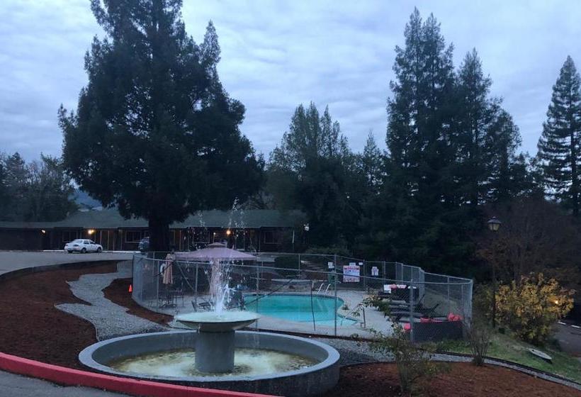 Sherwood Forest Motel