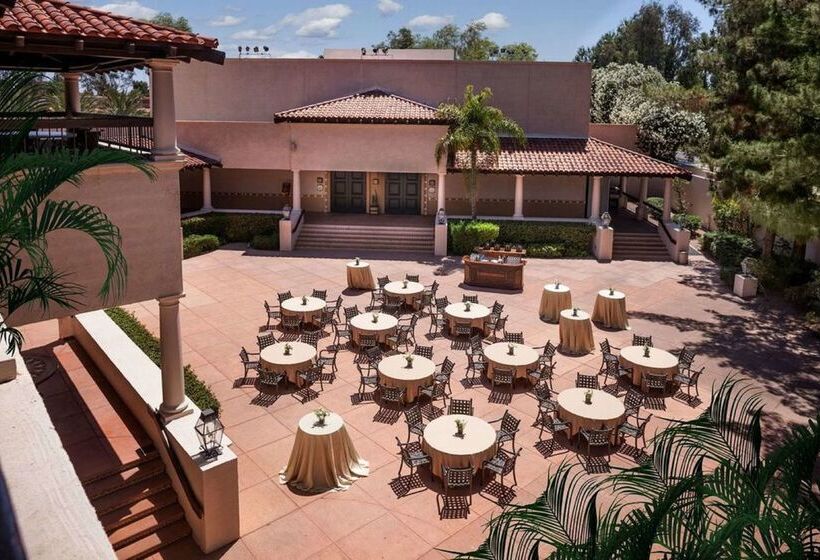 The Scottsdale Resort & Spa, Curio Collection By Hilton