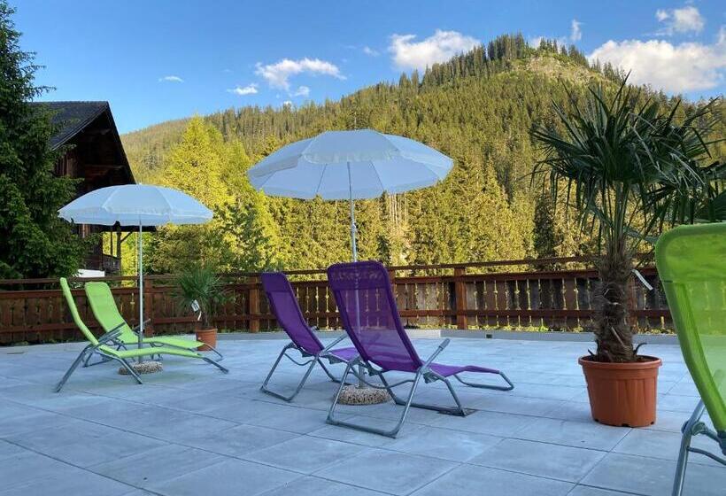 הוסטל Gasthaus Edelweiss