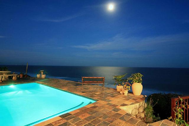 All Seasons Bed And Breakfast