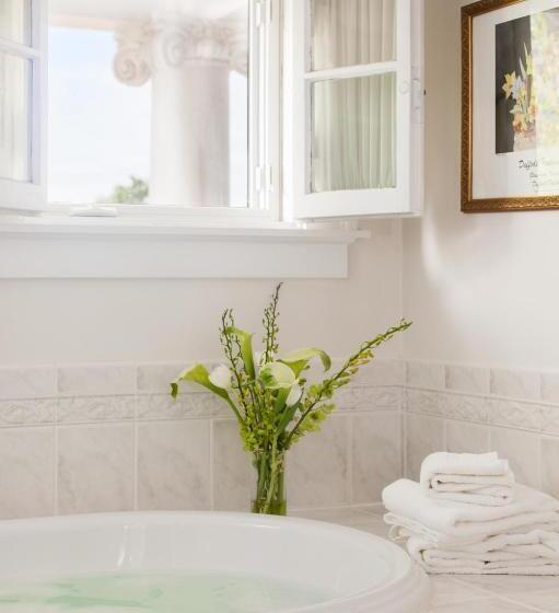 ベッドアンドブレックファースト Inn At Warner Hall