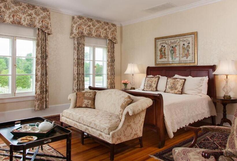 住宿加早餐  Inn At Warner Hall