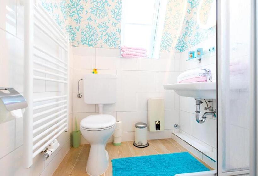 تختخواب و صبحانه La Maison M
