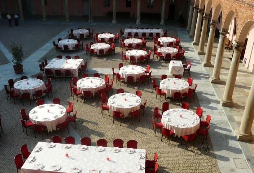 ホテル Casa Regina Montis Regalis