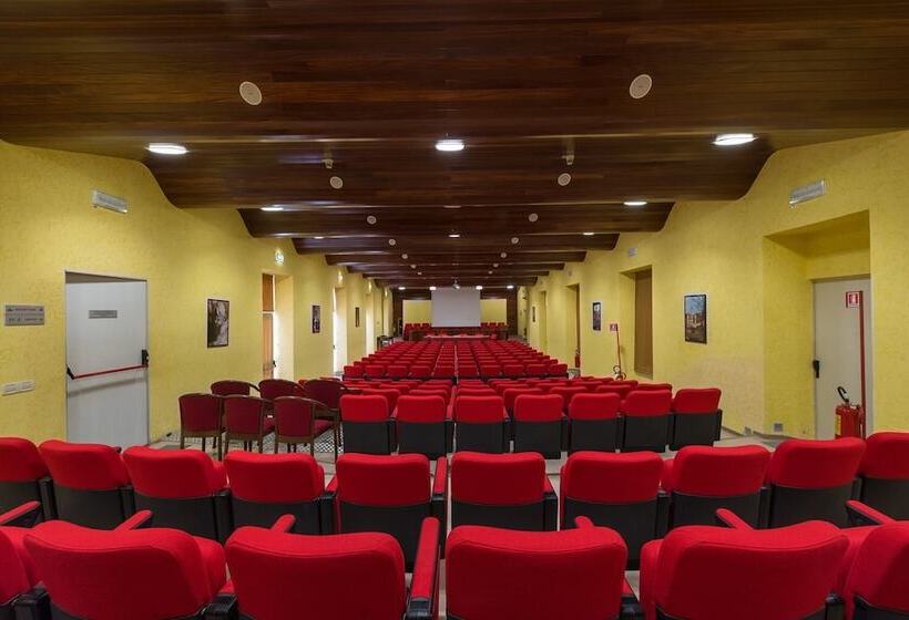 ホテル Casa Regina Montis Regalis