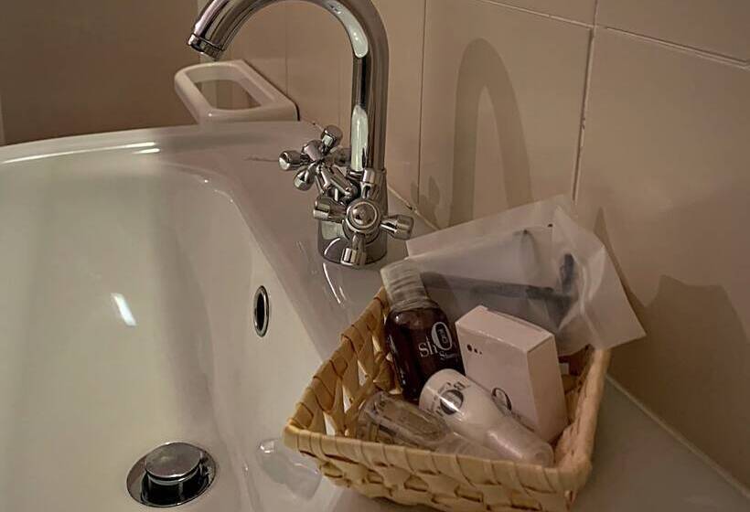 ホテル Casa Regina Montis Regalis