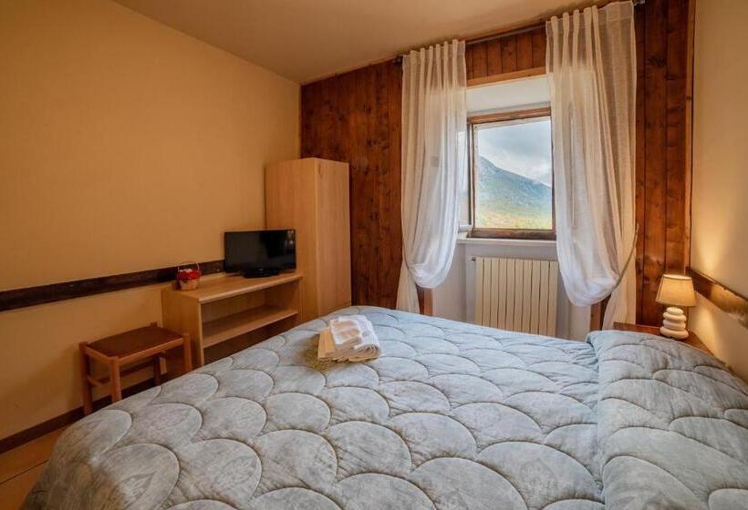 فندق Dimora Fresilia Casa Vacanze
