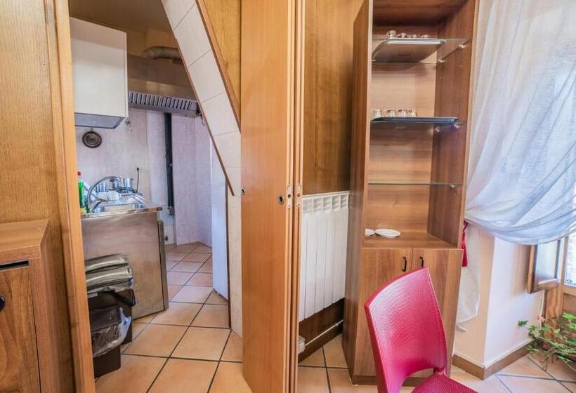 فندق Dimora Fresilia Casa Vacanze