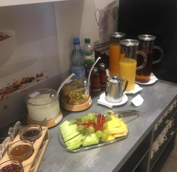 ホテル Hanseat Stralsund