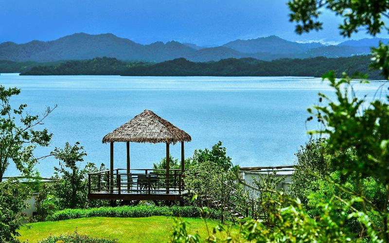 فندق Lushan West Sea Resort, Curio Collection By Hilton