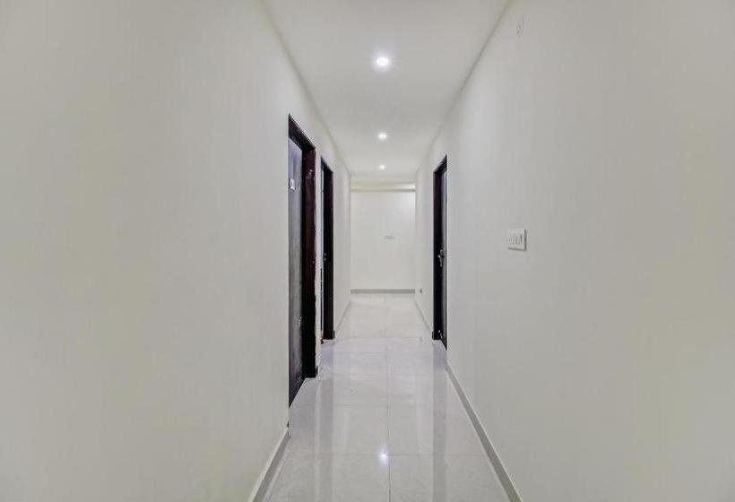 酒店 Oyo 47798 Flora Enclave