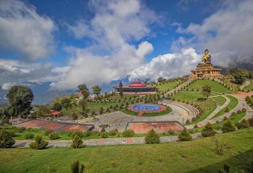 فندق Oyo 62109 Presum Homestay