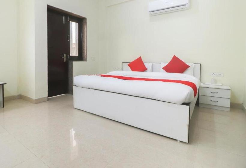 ホテル Oyo 64683 Shri Yamuna Palace