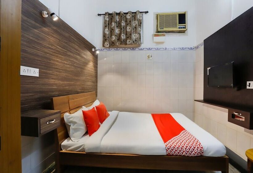 فندق Oyo 65719 Sree Ganesh Mahal