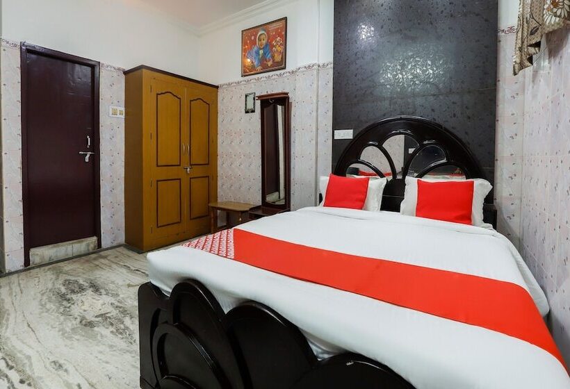 فندق Oyo 65719 Sree Ganesh Mahal