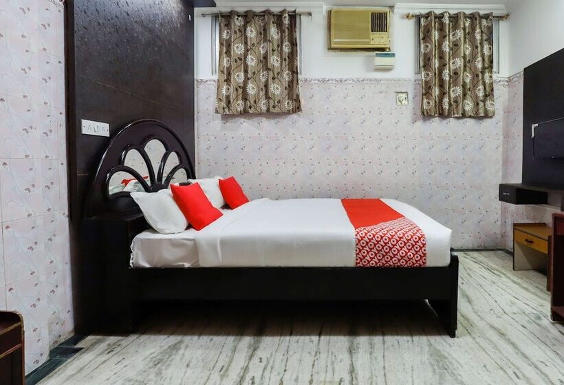 فندق Oyo 65719 Sree Ganesh Mahal