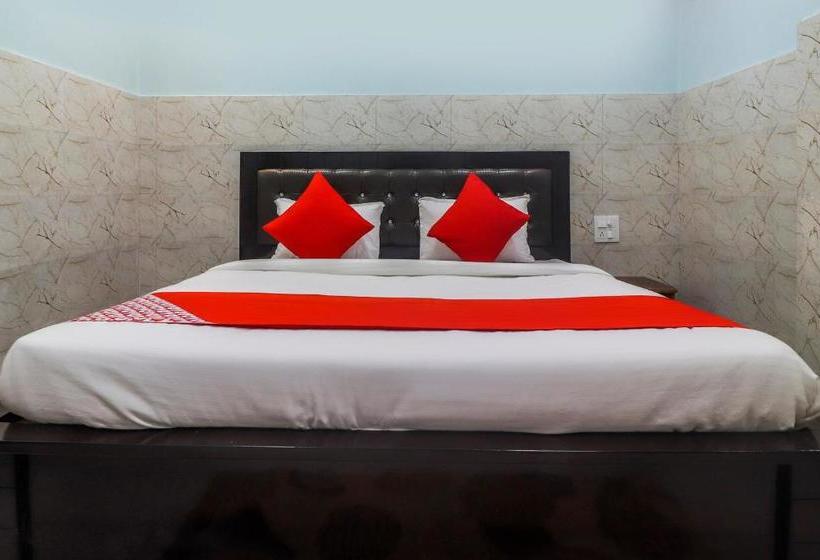 Hotell Oyo 65890 Shri Lakshmi Narayan Sewa Sadan