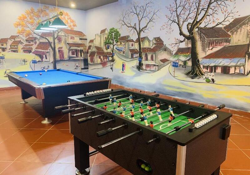 Paragon Noi Bai Hotel & Pool