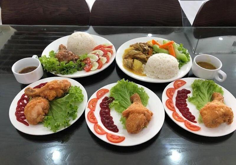 Paragon Noi Bai Hotel & Pool