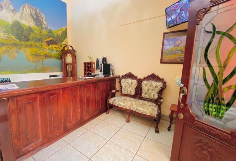 酒店 Real De Cortés