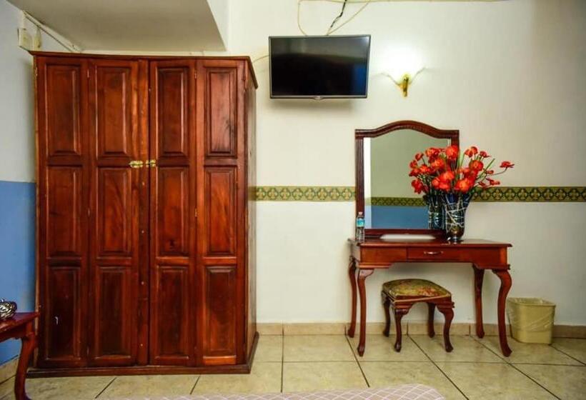 酒店 Real De Cortés