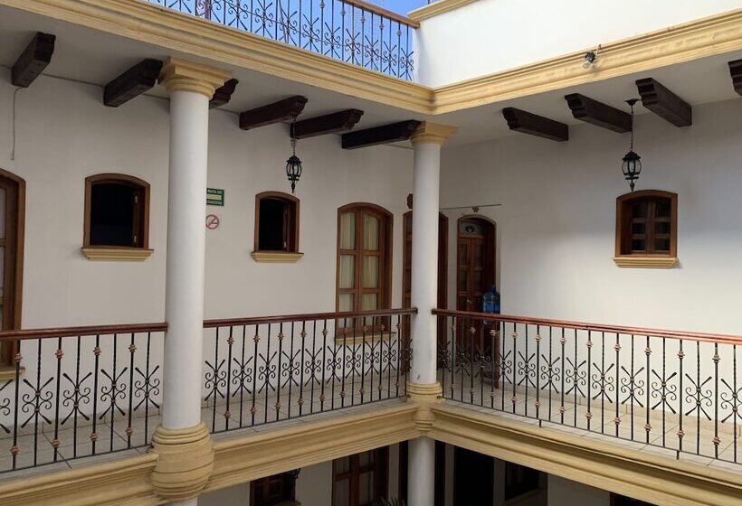 酒店 Real De Cortés