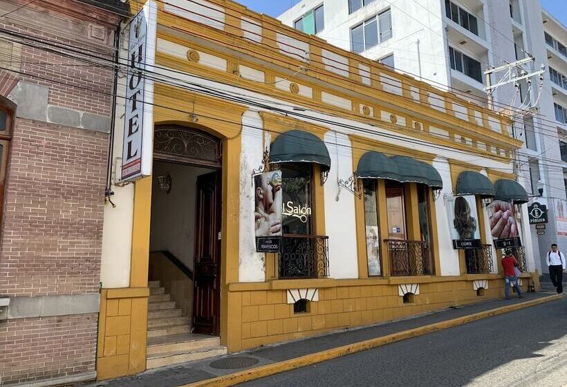 酒店 Real De Cortés