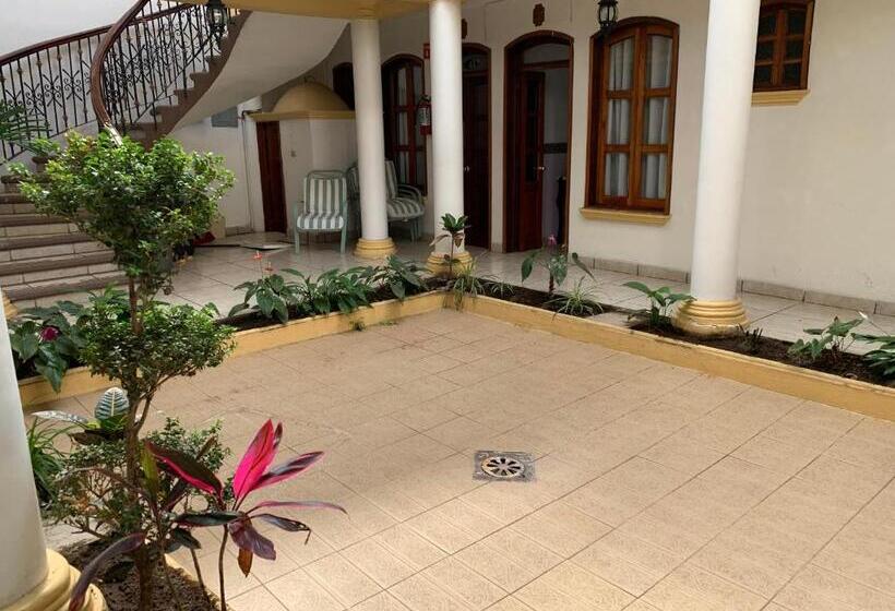 酒店 Real De Cortés