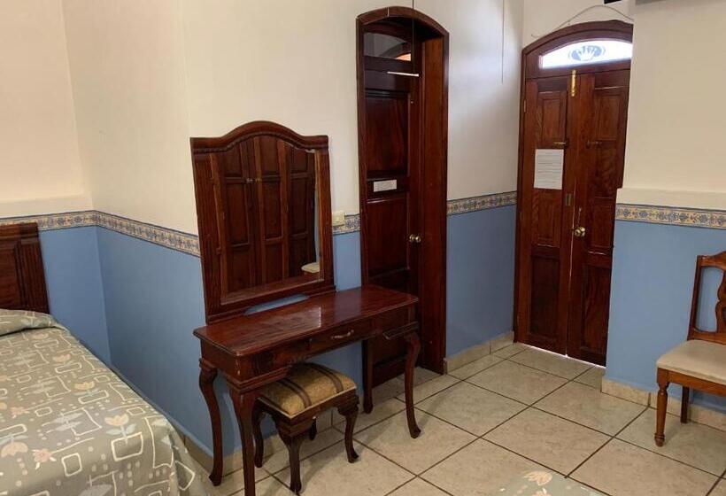 酒店 Real De Cortés