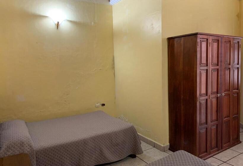 酒店 Real De Cortés