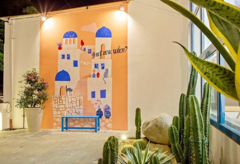 هتل Santorin Hoian Villa