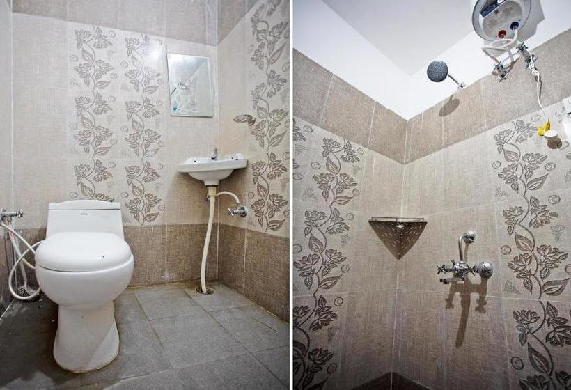 בית מלון כפרי Spot On 41585 Green Pine