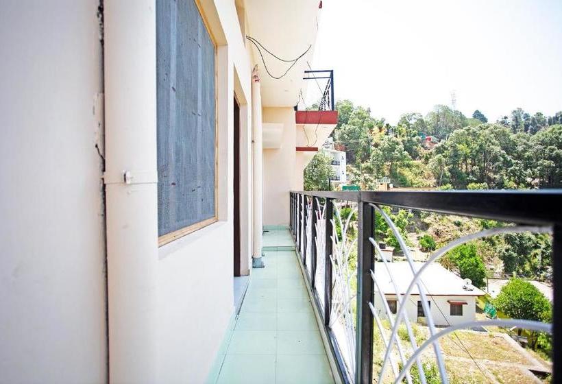 בית מלון כפרי Spot On 41585 Green Pine