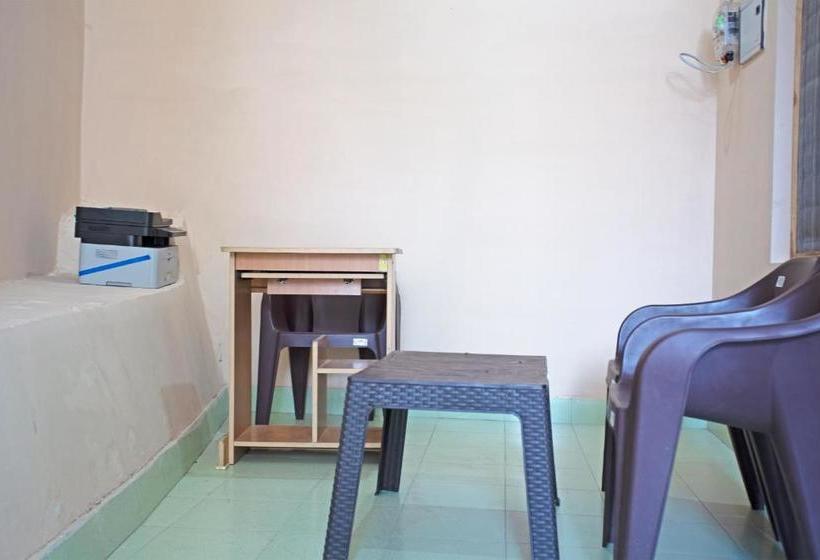 בית מלון כפרי Spot On 41585 Green Pine