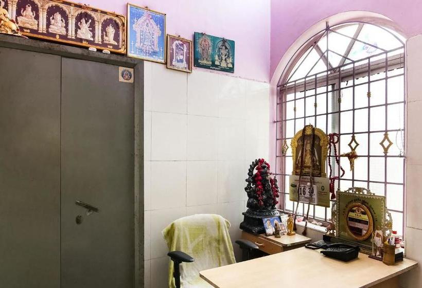 فندق Spot On 47779 Thirugnanasamandham Rooms