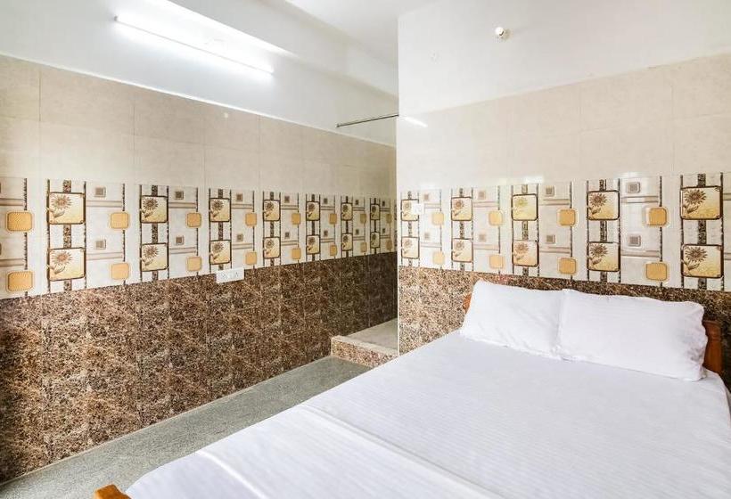 בית מלון כפרי Spot On 47779 Thirugnanasamandham Rooms