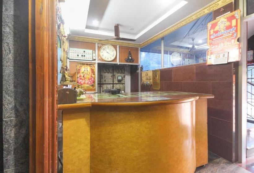 ホテル Spot On 65272 Ganapathy Lodge