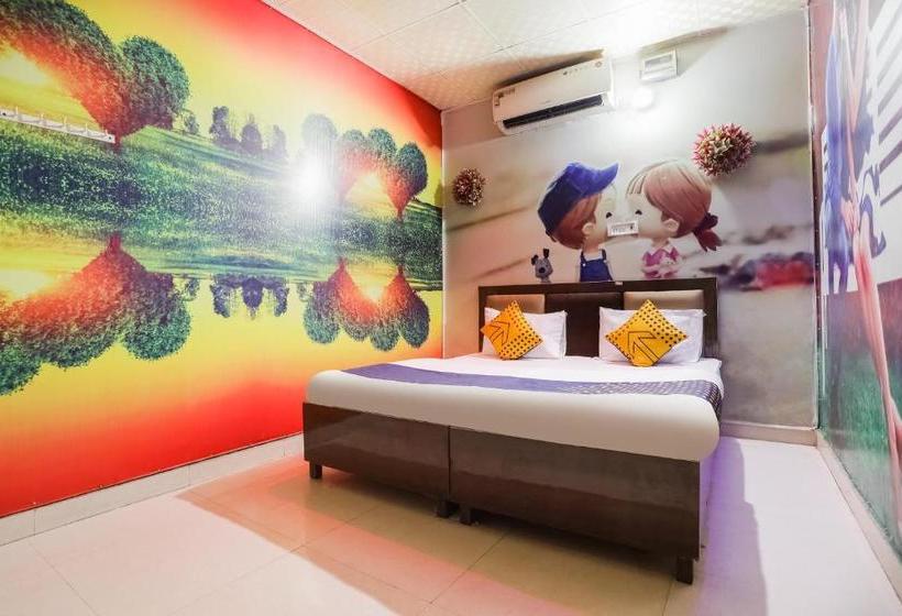 هتل Spot On 66080  Milan