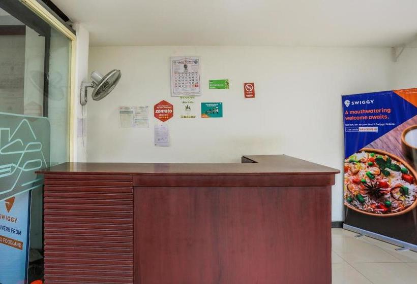 酒店 Spot On 66804 Rehoboth Tower